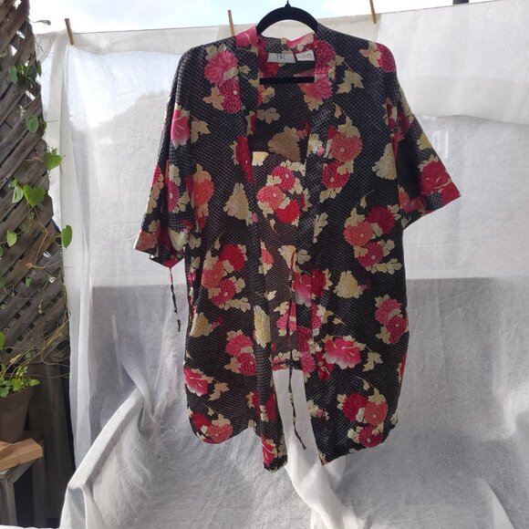 Floral Kimono Cover - Picture 2 of 10